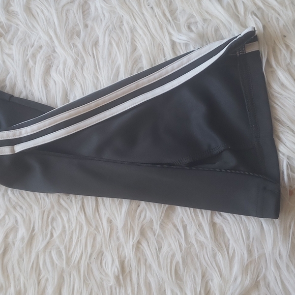 Adidas slim fit pants - Picture 3 of 7